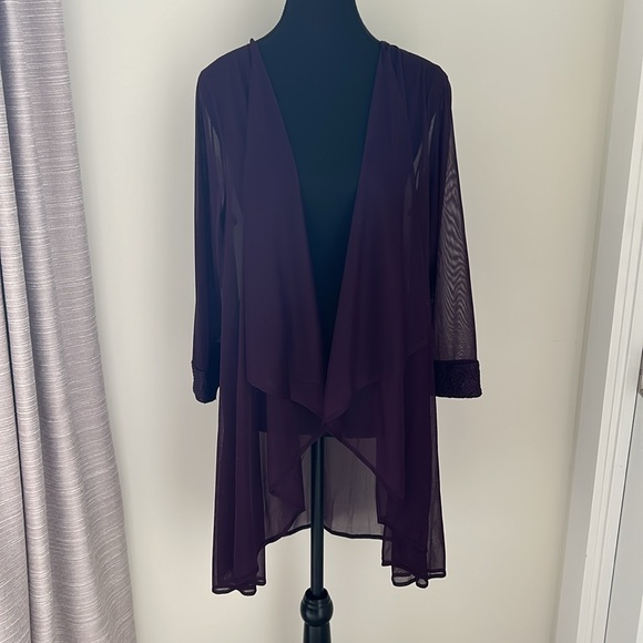 Laura Plus Dress Size 14 - Picture 6 of 13